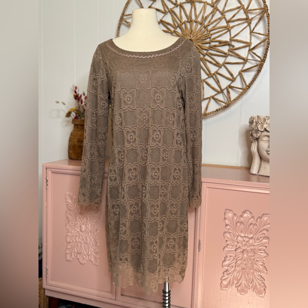 Max Studio‎ Floral Lace Long Sleeve Dress in Brown